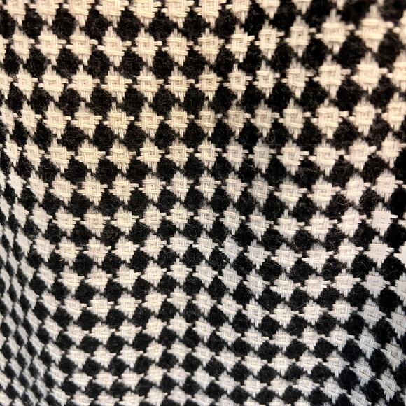 Talbots Petites Houndstooth Mini Pencil Skirt Ivory Black Size 6P Wool Office - Picture 5 of 7